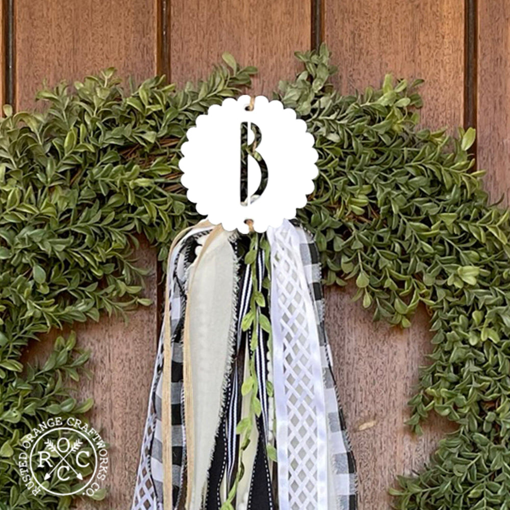 Rusted Orange Craftworks Co. Wreath & Floral Frames Monogram Wreath Badge - Customizable Wreath Accessories for Front Door