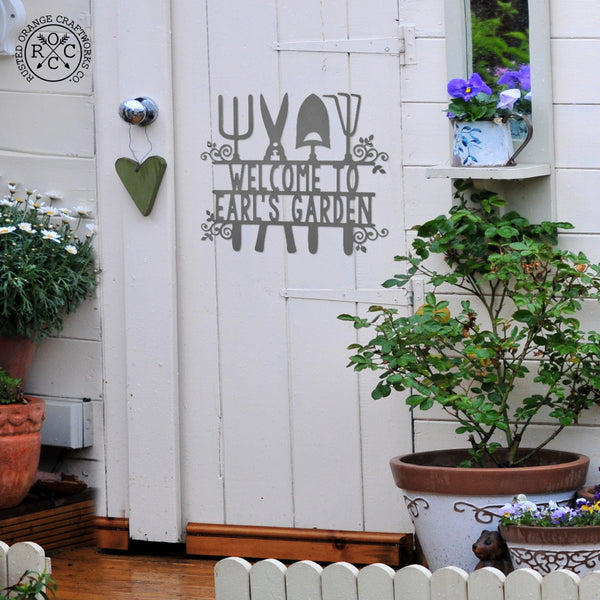 Welcome to Farl's Garden on shed door