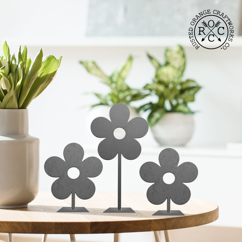 Rusted Orange Craftworks Co. Flowers Daisy 8" Metal Stand-Up Flowers (Set of 3) - Metal Artificial Flowers