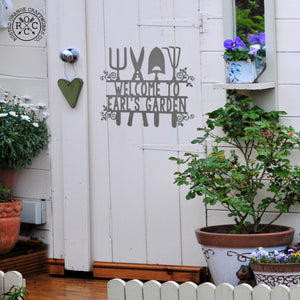 Welcome to Farl's Garden on shed door