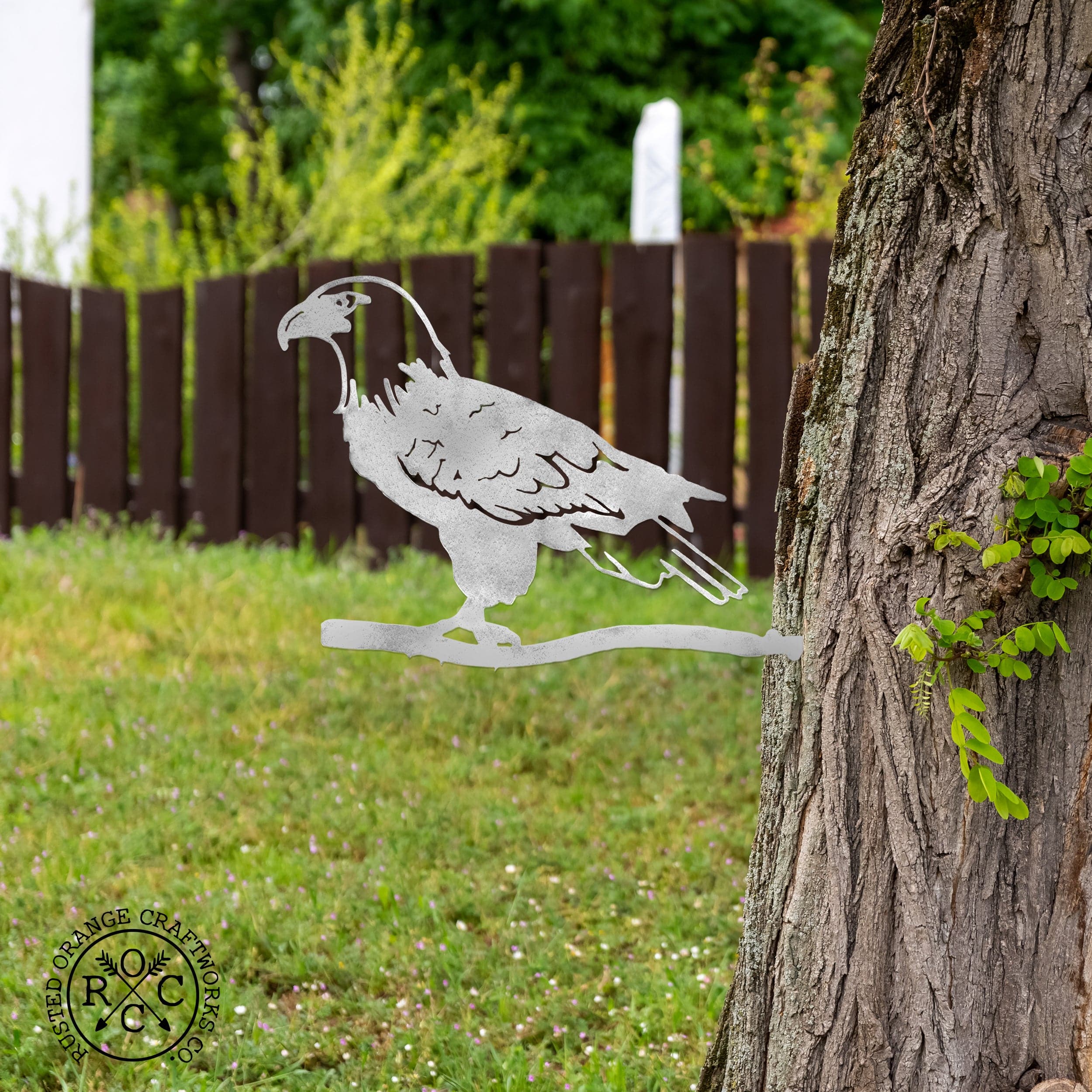 Steel Bald Eagle Tree Stake - Metal Bird Tree Stake for Garden or Lawn